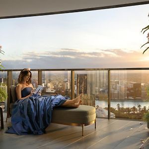 1 Bedroom Skyline View No Housekeeping